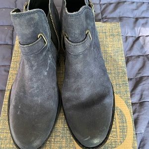 Born Navy Kristina Booties.